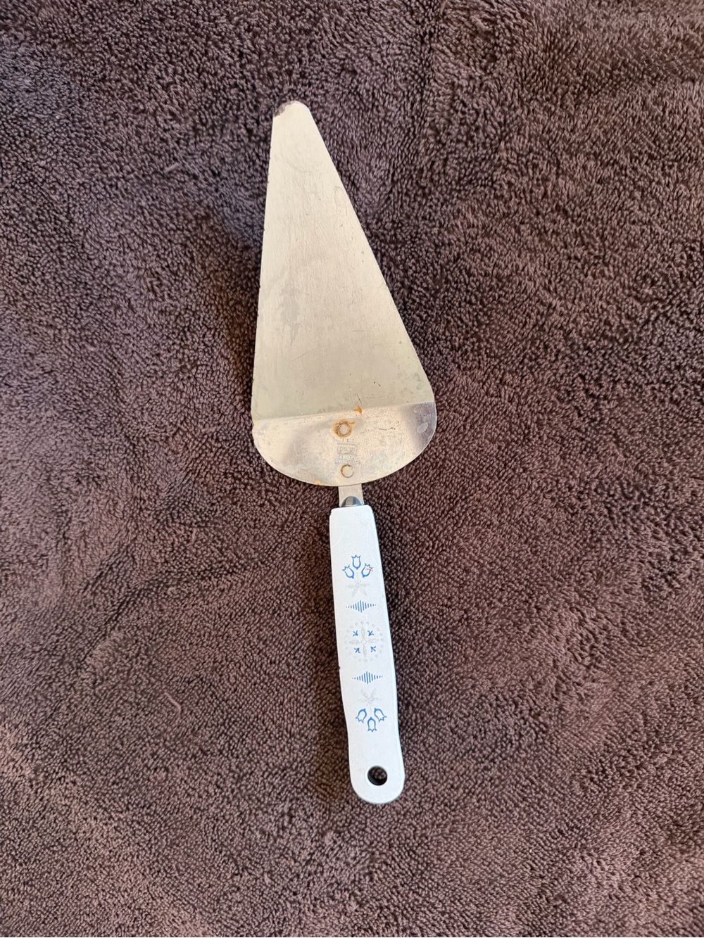 Vintage EKCO Blue Dutch Tulip Pie Cake Server Chromium Plated USA 9.5”